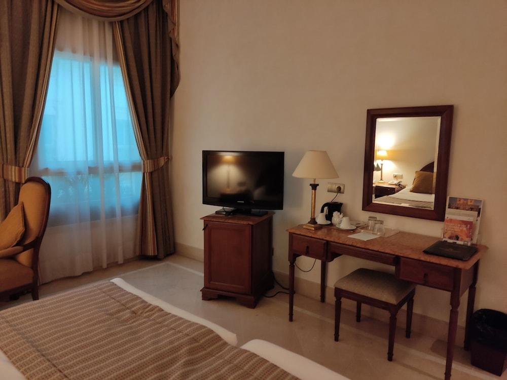 Les Oliviers Palace Sfax Exterior foto